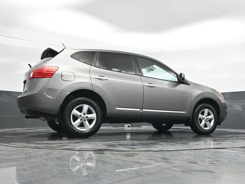 Used 2013 Nissan Rogue S w/ Special Edition Pkg image 40