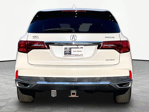 Used 2018 Acura MDX SH-AWD image 5