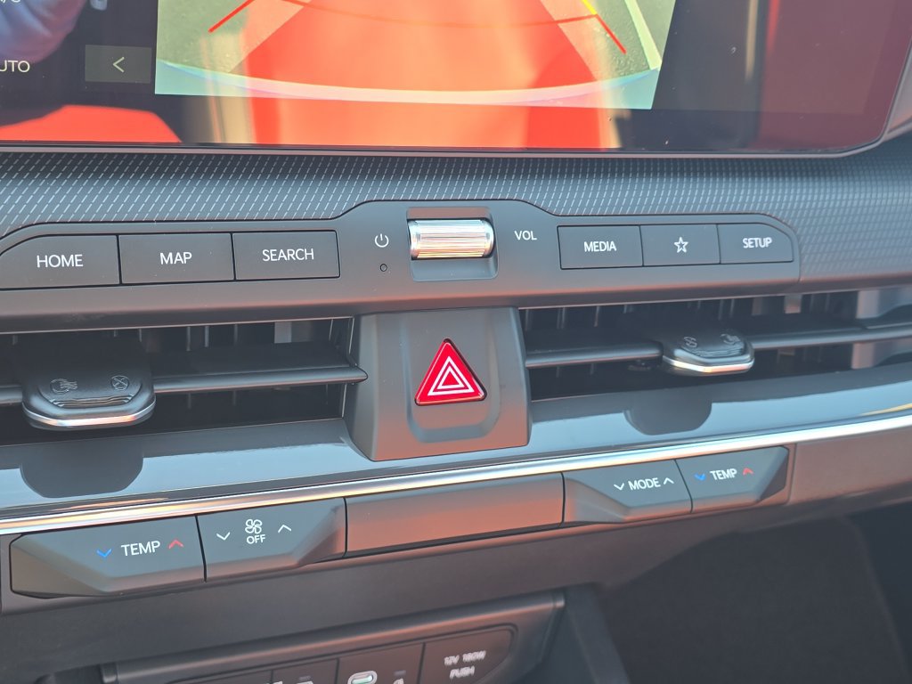 New 2026 Kia K4 GT-Line w/ GT-Line Premium Package FWD image 25