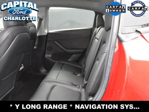 Used 2021 Tesla Model Y Long Range image 11