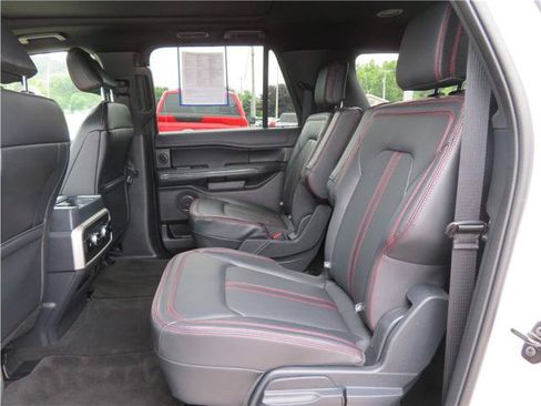 Used 2024 Ford Expedition Max Limited AWD/4WD image 5