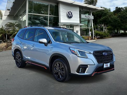 Used 2023 Subaru Forester Sport AWD/4WD image 3