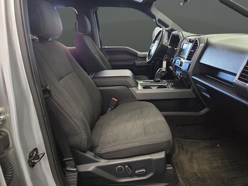 Used 2015 Ford F150 XLT w/ Equipment Group 302A Luxury image 32