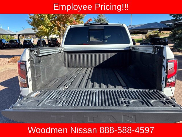 Used 2021 Nissan Titan PRO-4X w/ Pro-4x Utility Package AWD/4WD image 10
