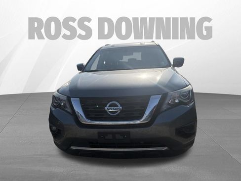 Used 2020 Nissan Pathfinder SL FWD image 2