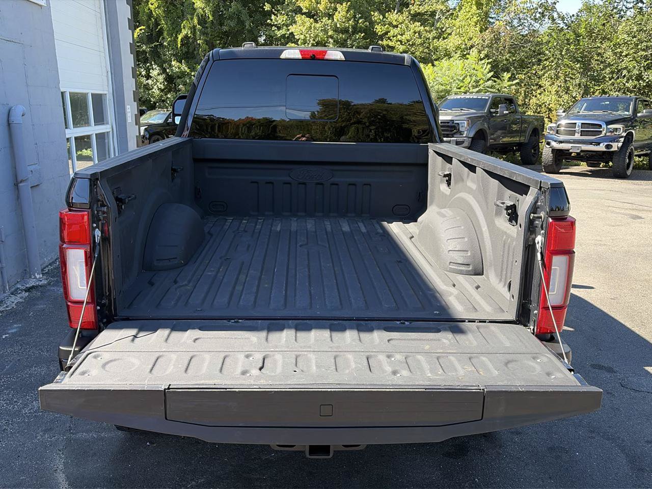 Used 2020 Ford F350 XL w/ STX Appearance Package AWD/4WD image 7