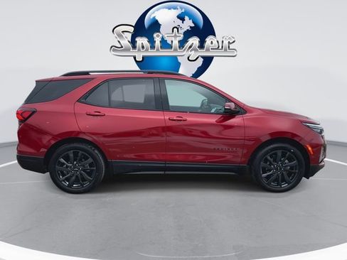 Used 2022 Chevrolet Equinox RS w/ RS Leather Package image 10