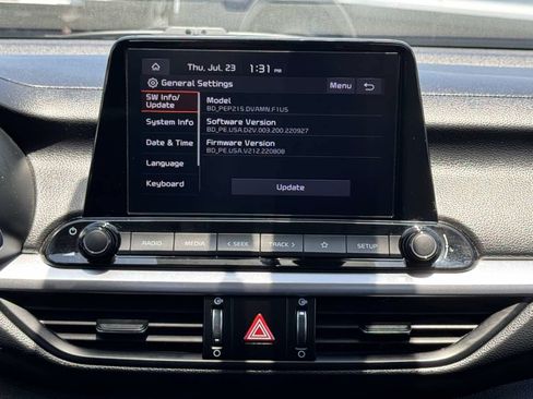 Used 2023 Kia Forte LXS FWD image 21