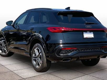 New 2026 Audi Q5 2.0T