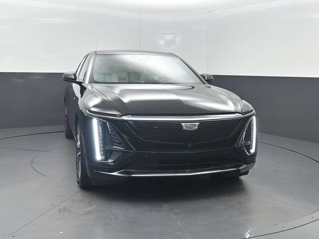 Used 2024 Cadillac Lyriq Sport AWD/4WD image 33