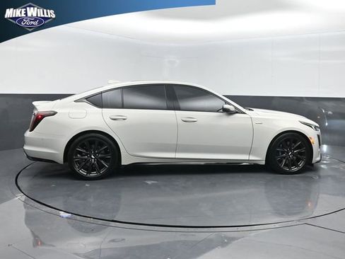 Used 2023 Cadillac CT5 V w/ Premium Package RWD image 8