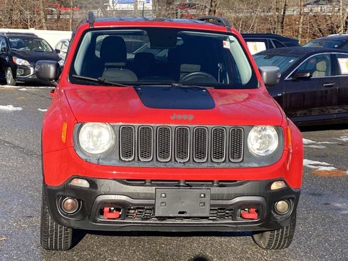 Used 2015 Jeep Renegade Trailhawk image 9