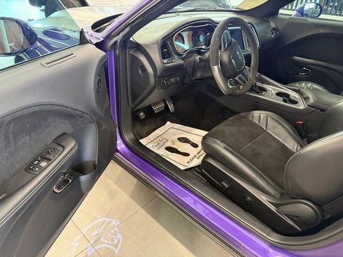 Used 2019 Dodge Challenger SRT Hellcat Redeye image 25