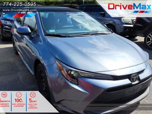 Used 2024 Toyota Corolla LE FWD image 1