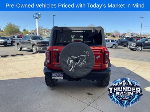 Used 2023 Ford Bronco Badlands AWD/4WD image 3