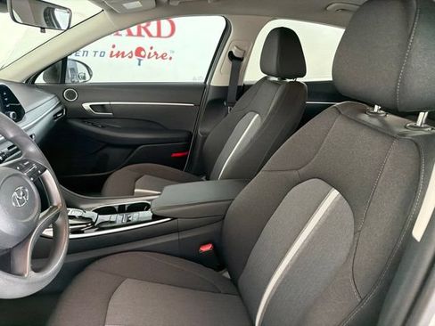 Used 2022 Hyundai Sonata SE w/ Cargo Package FWD image 11