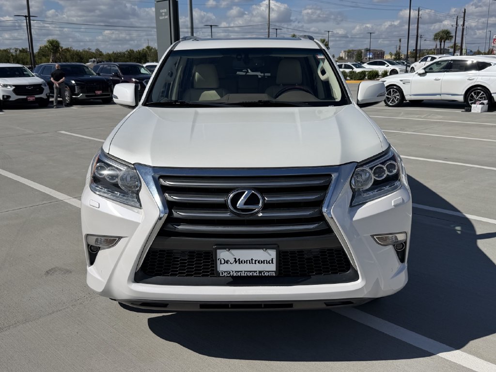 Used 2019 Lexus GX 460 Premium w/ Premium Package AWD/4WD image 2