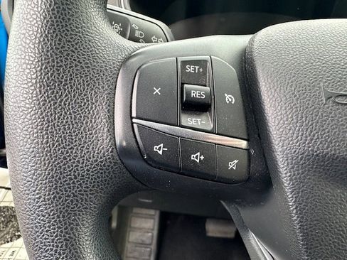 Used 2020 Ford Escape S image 22