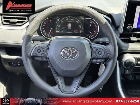 Certified 2024 Toyota RAV4 LE AWD/4WD image 19