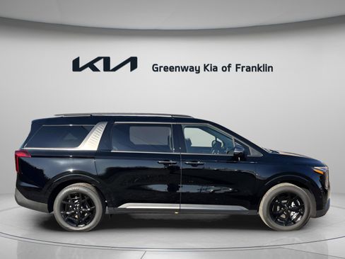 New 2026 Kia Carnival SX w/ SX Dark Edition Package FWD image 8