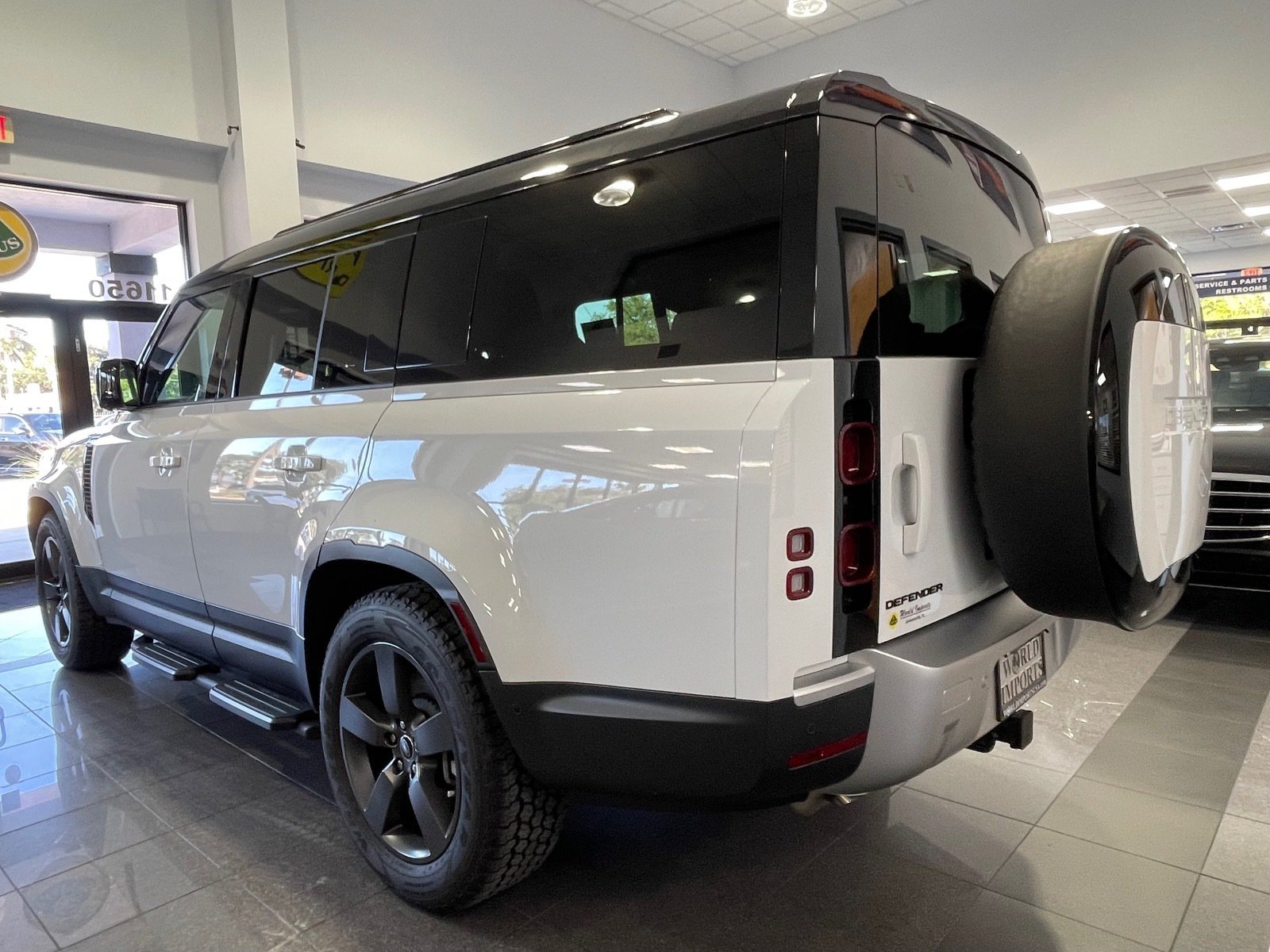 Used 2025 Land Rover Defender 130 S AWD/4WD image 3
