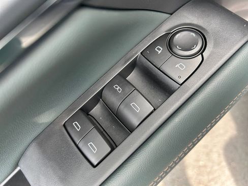 New 2026 GMC Terrain AT4 w/ Technology Package II image 23