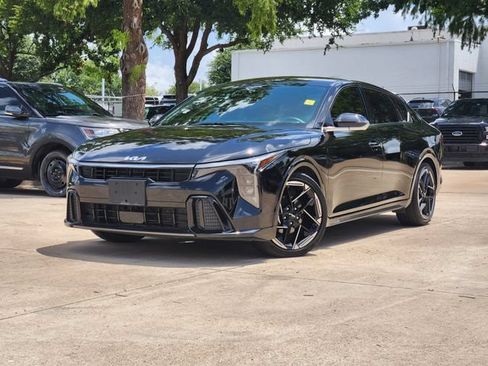 Used 2025 Kia K4 GT-Line FWD image 1