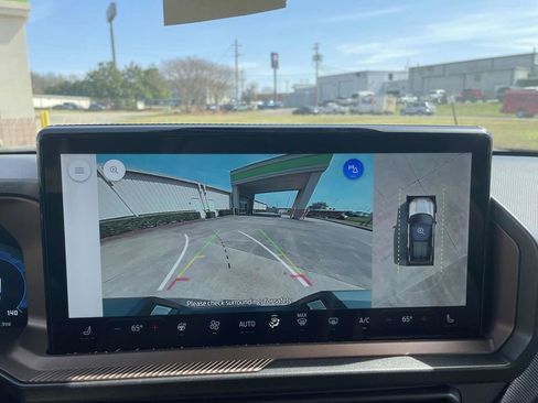 New 2025 Ford Bronco Sport Outer Banks w/ Outer Banks Tech Package+ image 11