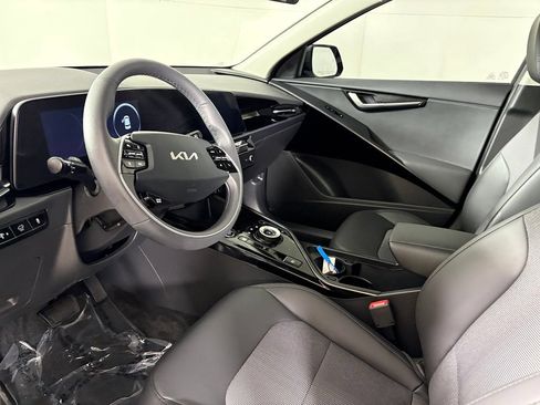 New 2026 Kia Niro Wind FWD image 22