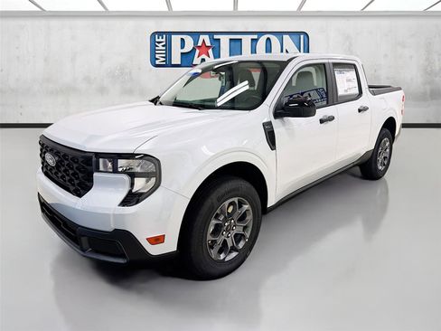 New 2026 Ford Maverick XLT w/ XLT Luxury Package image 3