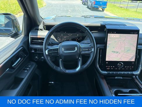 Used 2025 GMC Yukon XL Denali AWD/4WD image 15