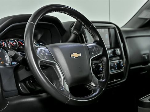 Used 2018 Chevrolet Silverado 2500 LT image 21