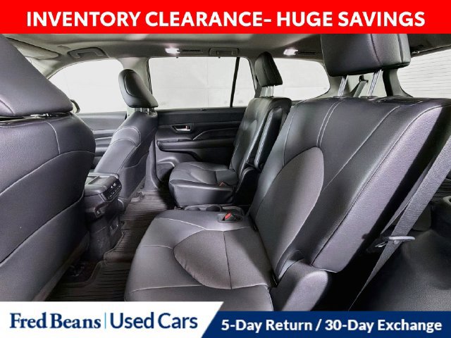 Used 2024 Toyota Grand Highlander AWD image 31
