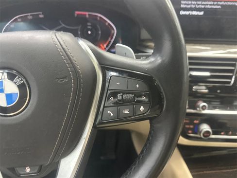 Used 2021 BMW 530i w/ Convenience Package image 26