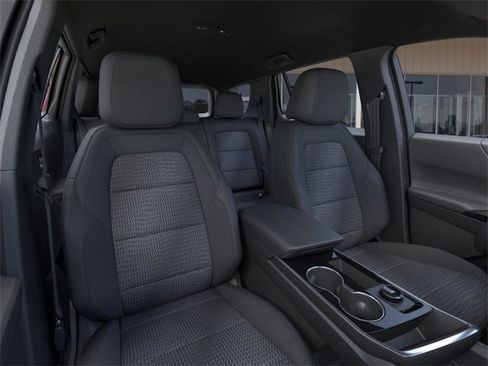 New 2026 Chevrolet Equinox LT w/ Safety and Technology Package image 16