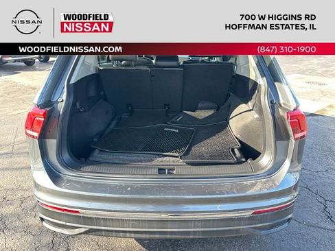 Used 2022 Volkswagen Tiguan SE image 15