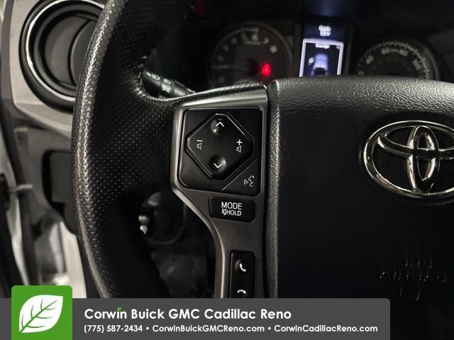 Used 2017 Toyota Tacoma TRD Off-Road AWD/4WD image 20