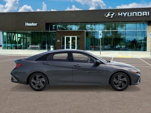 New 2026 Hyundai Elantra Sport FWD image 7