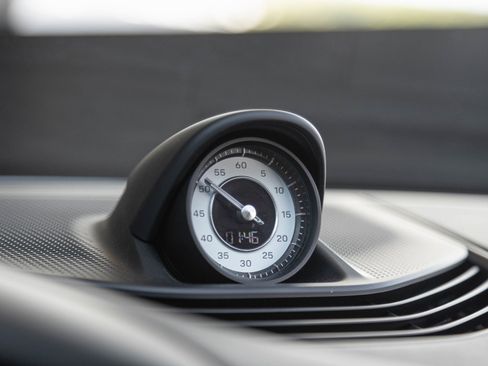 Used 2024 Porsche Taycan GTS image 26