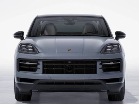 New 2026 Porsche Cayenne Coupe AWD/4WD image 8