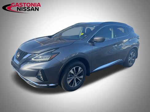 Used 2024 Nissan Murano SV image 3