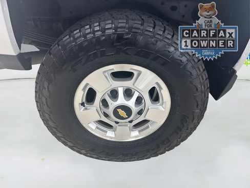 Used 2015 Chevrolet Silverado 2500 LT image 16