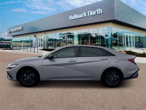 New 2026 Hyundai Elantra Sport image 3