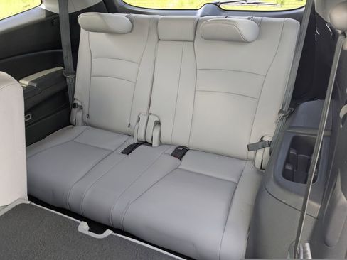 Used 2017 Honda Pilot EX-L image 17