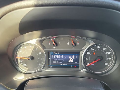 Used 2024 GMC Terrain SLE FWD image 27