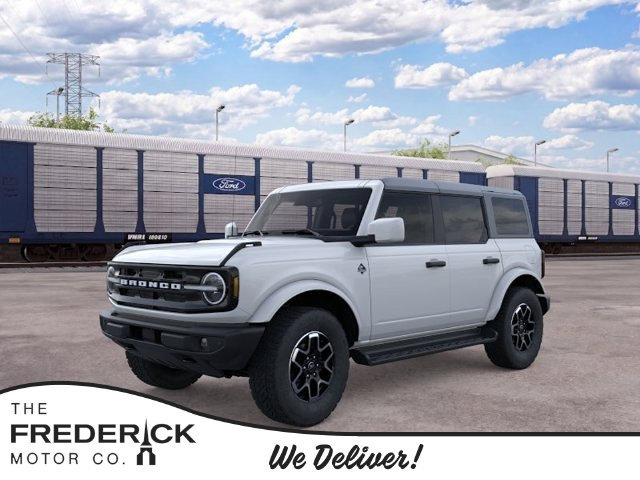 New 2026 Ford Bronco Outer Banks AWD/4WD image 1