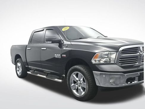 Used 2016 RAM 1500 Big Horn AWD/4WD image 3