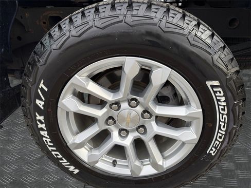 Used 2022 Chevrolet Silverado 1500 LT image 20