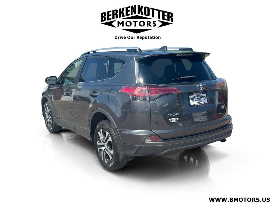 Used 2018 Toyota RAV4 LE w/ All Weather Liner Package AWD/4WD image 5