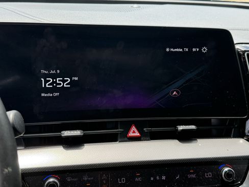 Used 2023 Kia Sportage SX FWD image 21
